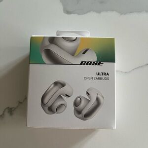 Bose Ultra Open Earbuds